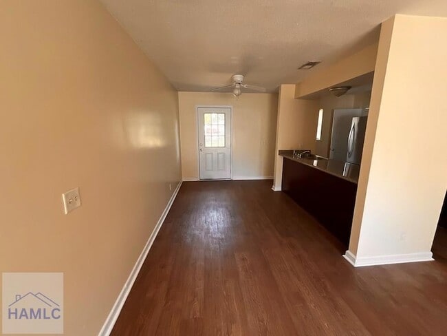 928 Greenbriar Trial in Hinesville, GA - Building Photo - Building Photo