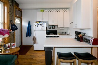 1307 N Greenview Ave, Unit F3 in Chicago, IL - Building Photo - Building Photo