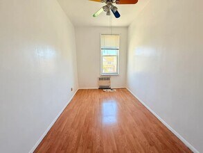 8666 24th Ave, Unit 2nd Floor in Brooklyn, NY - Foto de edificio - Building Photo