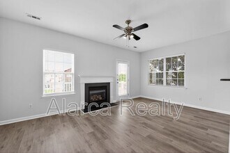 9520 Kings Parade Blvd in Charlotte, NC - Building Photo - Building Photo