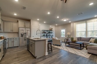 112 Brighton Ln in Lebanon, TN - Building Photo - Building Photo