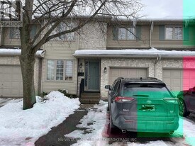 410 Ambleside Dr in London, ON - Building Photo