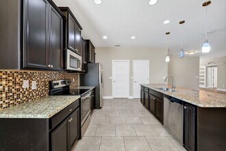 4512 Linwood Trace Ln in Clermont, FL - Building Photo - Building Photo