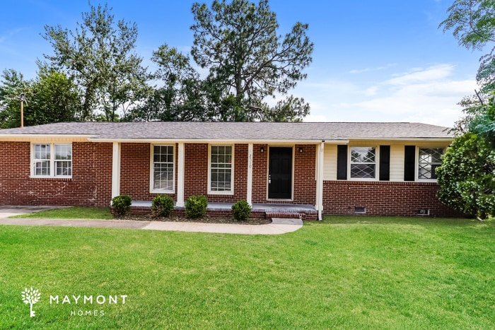 2710 Glenn Hills Dr in Augusta, GA - Foto de edificio
