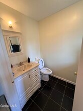 120 Donna Lynn Dr in East Greenbush, NY - Building Photo - Building Photo