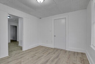 1397 Worcester St in Springfield, MA - Building Photo - Building Photo