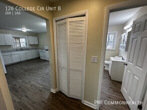 126 College Cir-Unit -B in Staunton, VA - Building Photo - Building Photo