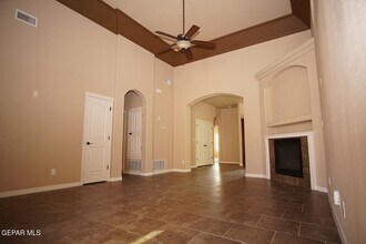 3628 Grand Bahamas Dr in El Paso, TX - Building Photo - Building Photo
