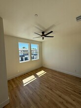 963 Olive Br Pl in Sacramento, CA - Building Photo - Building Photo