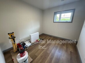 214 Windemere Ave S in Thunder Bay, ON - Building Photo - Building Photo