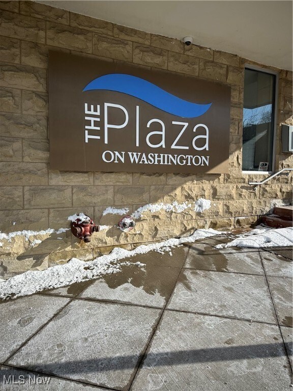 1237 Washington Ave in Cleveland, OH - Foto de edificio - Building Photo
