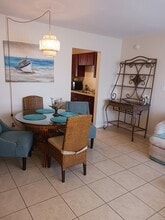 21067 Meehan Ave in Port Charlotte, FL - Foto de edificio - Building Photo