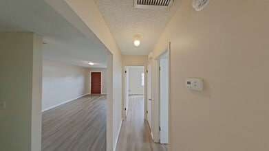 895 S Char-Mil Ave in Lake Alfred, FL - Building Photo - Building Photo