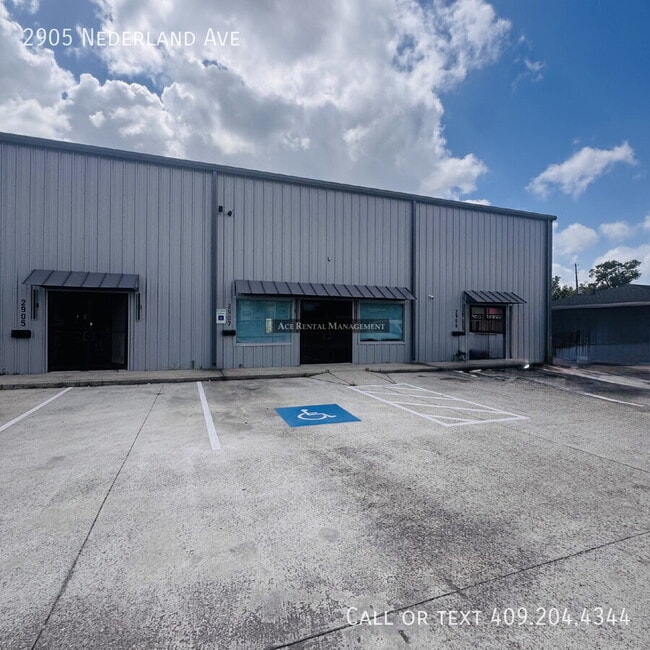 property at 2905 Nederland Ave