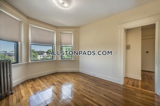1156 Commonwealth Ave in Boston, MA - Building Photo - Building Photo