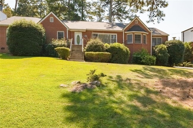 property at 1205 Spring Valley Ln NE