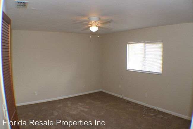4619 Skyline Blvd in Cape Coral, FL - Building Photo - Building Photo