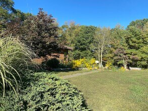 319 Hell Hollow Rd in Voluntown, CT - Building Photo - Building Photo