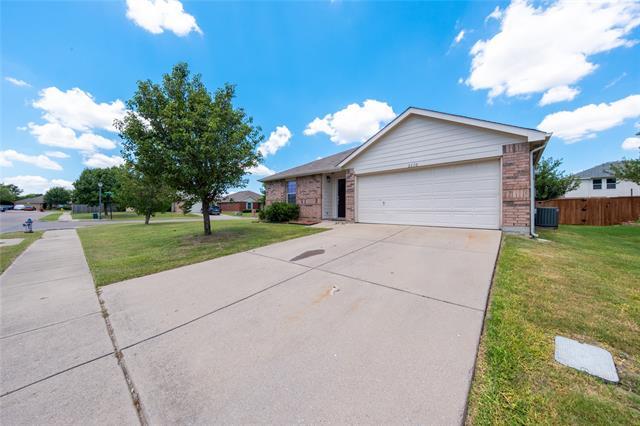 2608 Marsha Ln in Royse City, TX - Building Photo