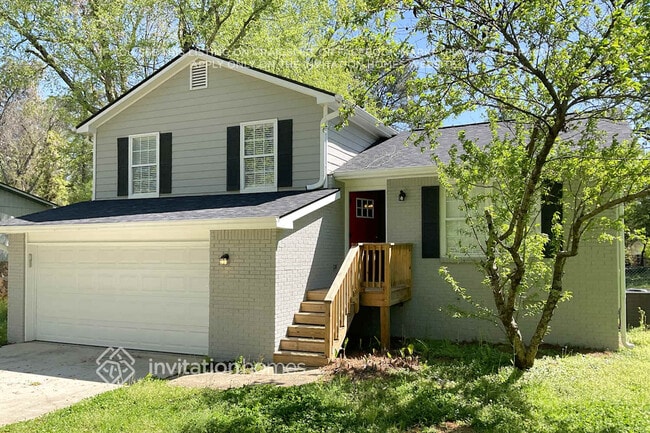 1242 S Indian Creek Dr in Stone Mountain, GA - Building Photo - Building Photo