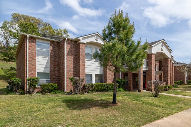 Stearns Street in Fayetteville, AR - Foto de edificio - Building Photo