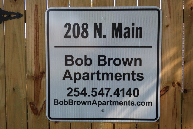 Bob Brown Apartments