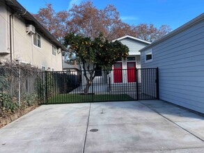 2615 Chinatown Alley in Sacramento, CA - Building Photo - Building Photo