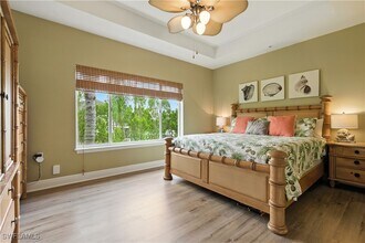 1325 Sweetwater Cove in Naples, FL - Building Photo - Building Photo