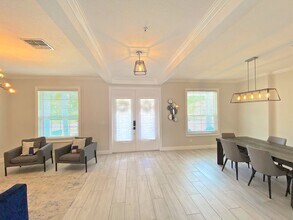 10015 Caroline Park Dr in Orlando, FL - Building Photo - Building Photo