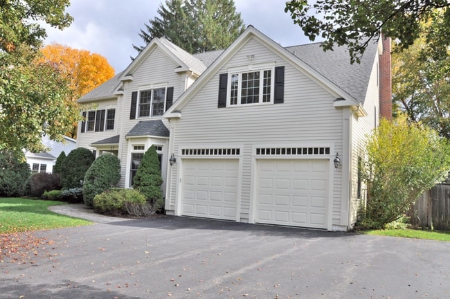 27 Mellon Rd in Wellesley, MA - Building Photo - Building Photo