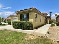 82098 Travolta Ave in Indio, CA - Foto de edificio - Building Photo