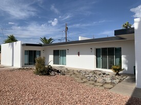 Ocotillo Point (1712-1724 E Ocotillo Rd) in Phoenix, AZ - Building Photo - Building Photo