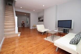 3831 N Sydenham St in Philadelphia, PA - Building Photo