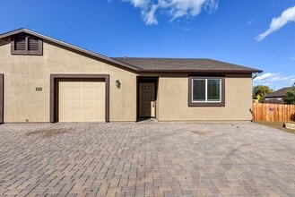 3330 N Navajo Dr in Prescott Valley, AZ - Building Photo - Building Photo