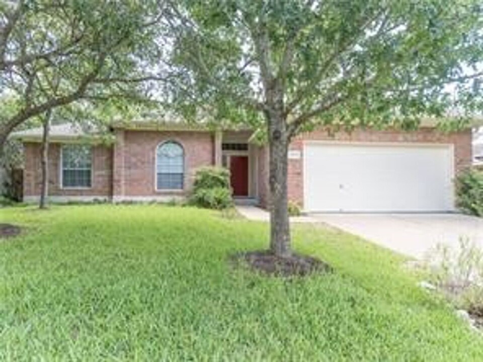 6930 Auckland Dr in Austin, TX - Building Photo