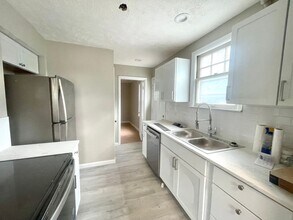 2709 N 66th St in Omaha, NE - Building Photo - Building Photo