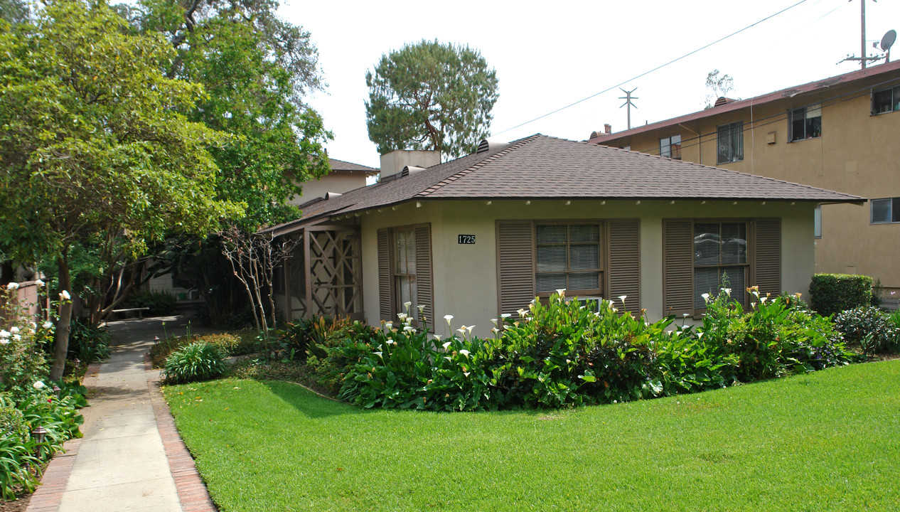 1721 Oxley St in South Pasadena, CA - Building Photo