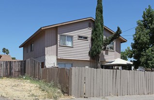 8713 Central Way in Spring Valley, CA - Building Photo
