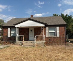 2316 Miramar Blvd in Oklahoma City, OK - Building Photo