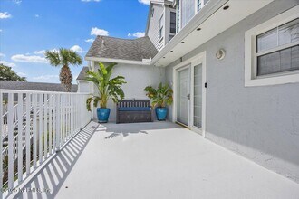 332 Village Dr in St. Augustine, FL - Building Photo - Building Photo