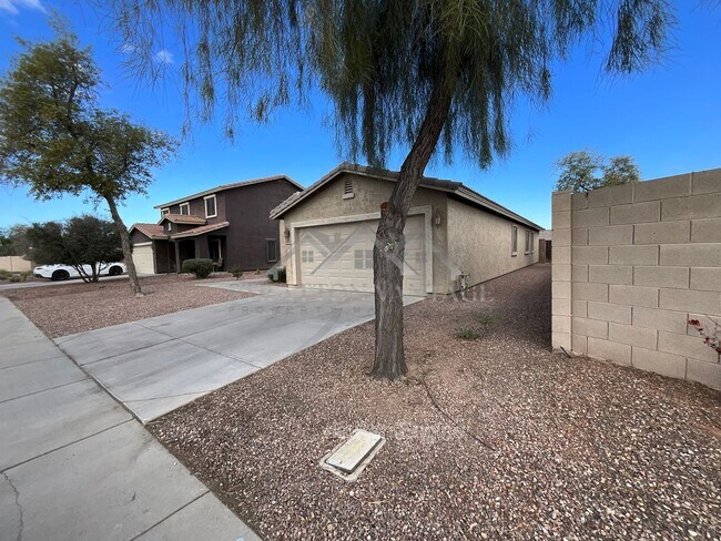 25654 W Satellite Ln in Buckeye, AZ - Building Photo - Building Photo