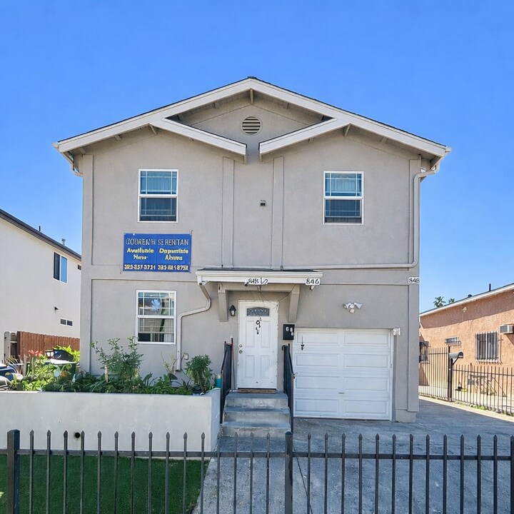 846 W 78th St in Los Angeles, CA - Foto de edificio