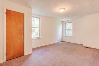 316 Belonda St in Pittsburgh, PA - Foto de edificio - Building Photo