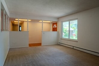 11008 E Mexico Ave in Aurora, CO - Building Photo - Building Photo