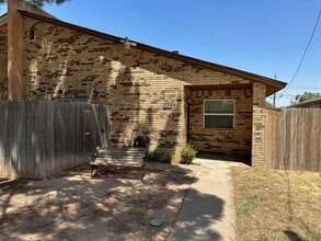4504 Fairgate Dr in Midland, TX - Building Photo - Building Photo