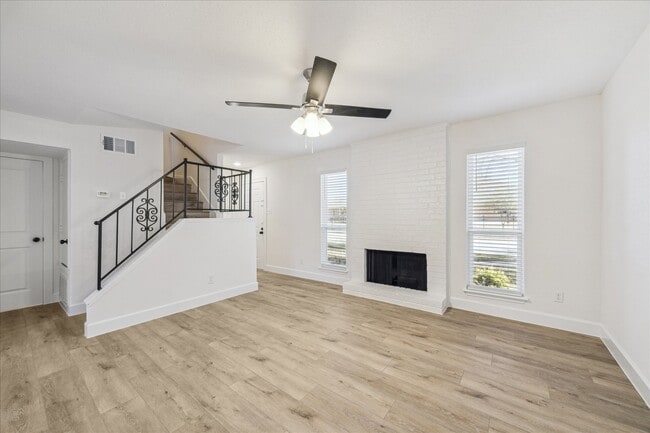 1525 Bonanza Rd in Houston, TX - Building Photo - Building Photo