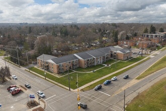 Hull Flats in East Lansing, MI - Building Photo - Building Photo