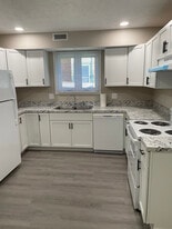 Sugar Wood in Springfield, MO - Building Photo