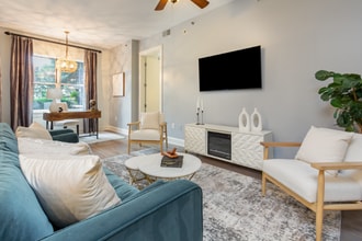 618 S Boylan Ave in Raleigh, NC - Building Photo - Building Photo