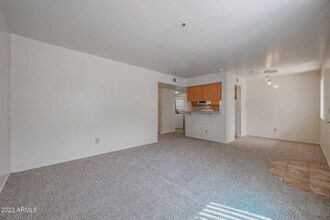 12123 W Bell Rd in Surprise, AZ - Building Photo - Building Photo